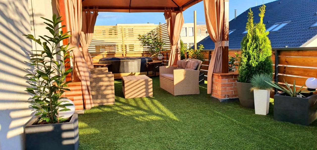 Hoobee Home & Rooftop Terrace Targu Mures Luaran gambar